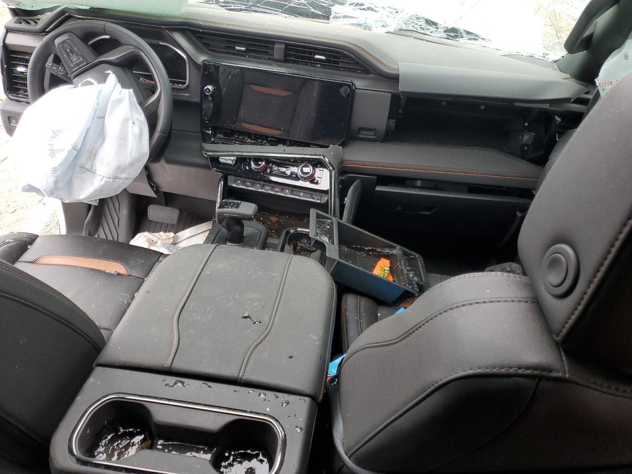 2023 GMC SIERRA K1500 AT4 VIN:1GCEK19T5YE311425