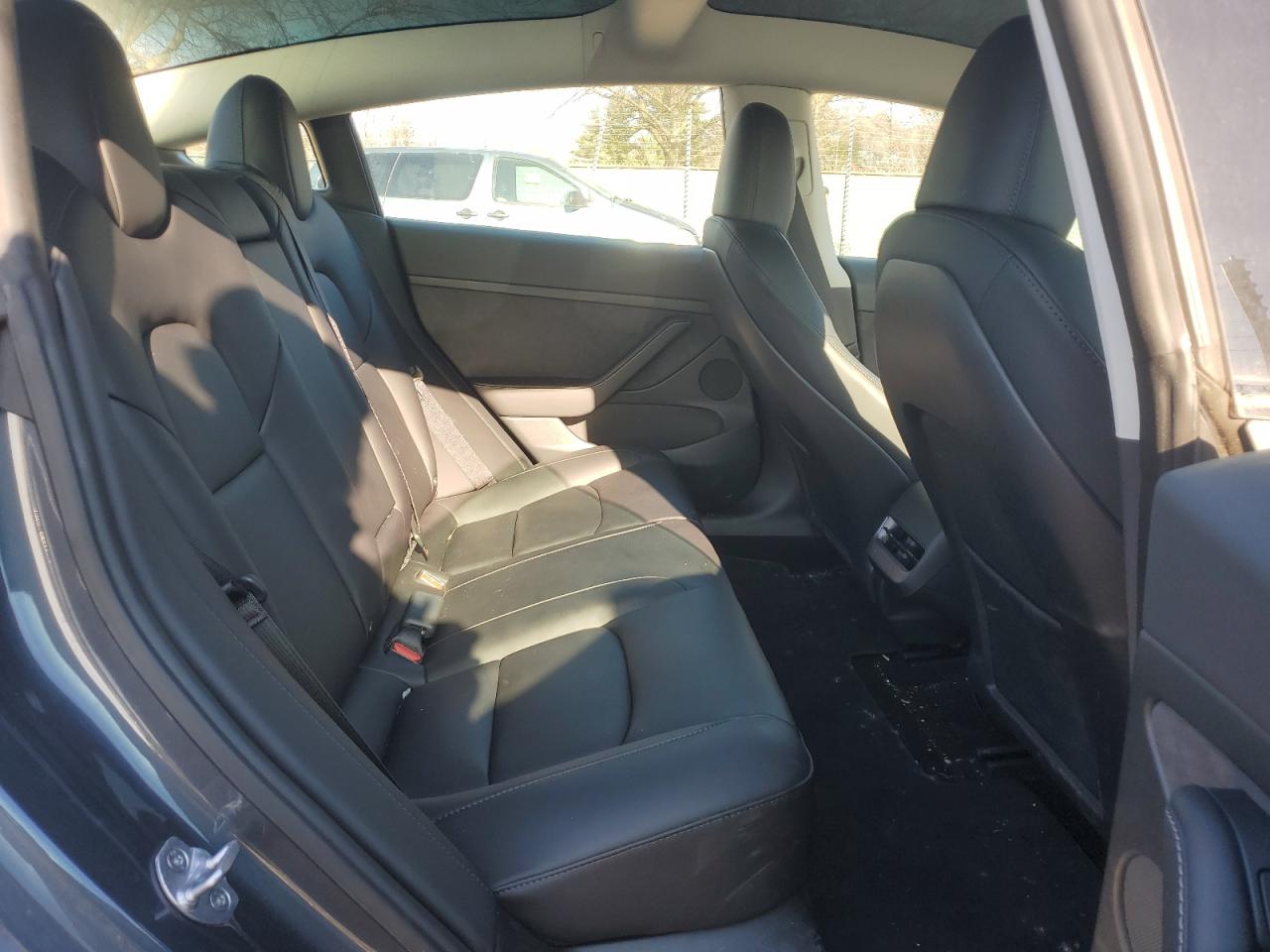 2023 TESLA MODEL 3  VIN:5YJ3E1EB3PF611652