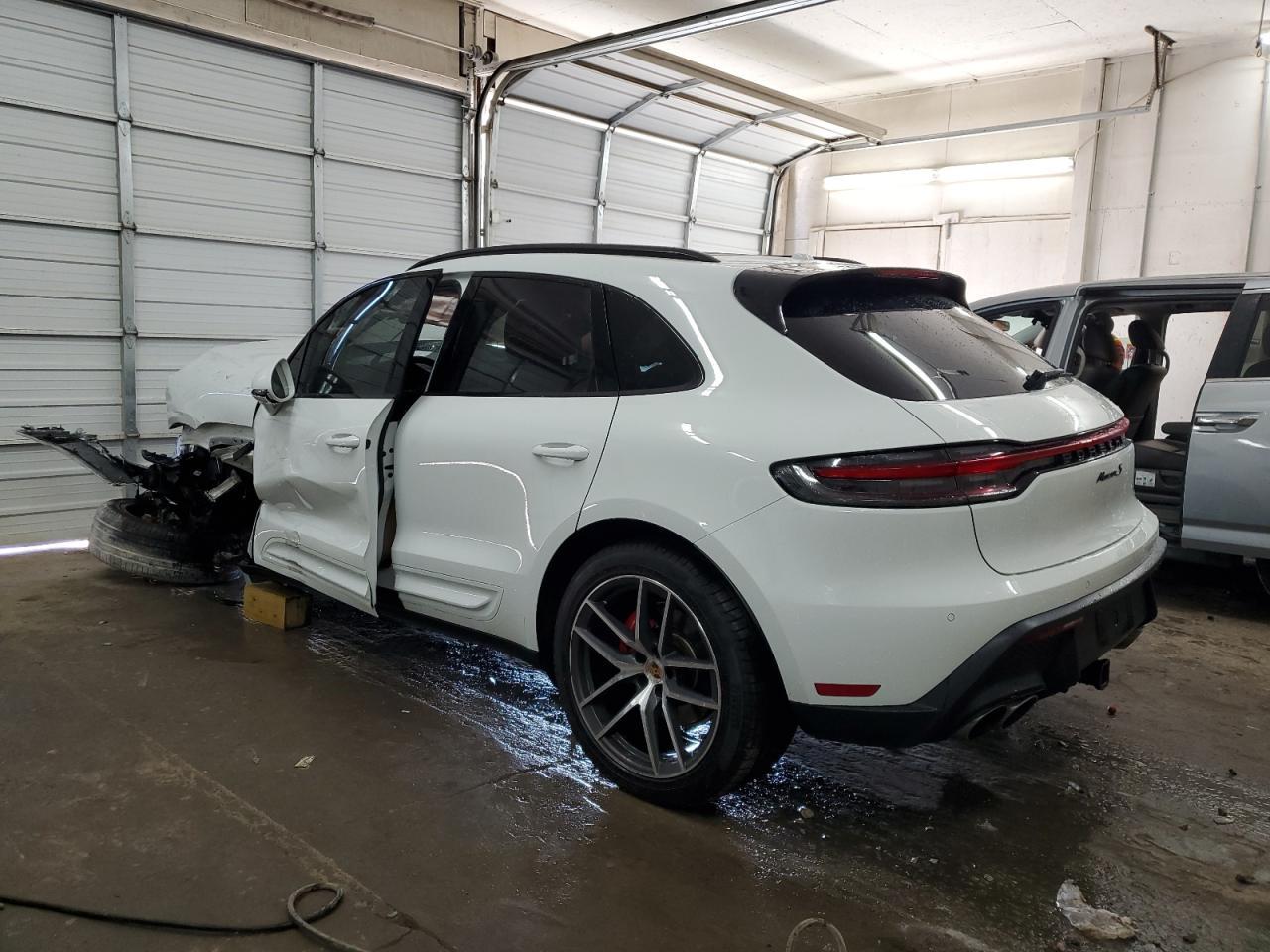 2022 PORSCHE MACAN S VIN:WP1AG2A54NLB21558