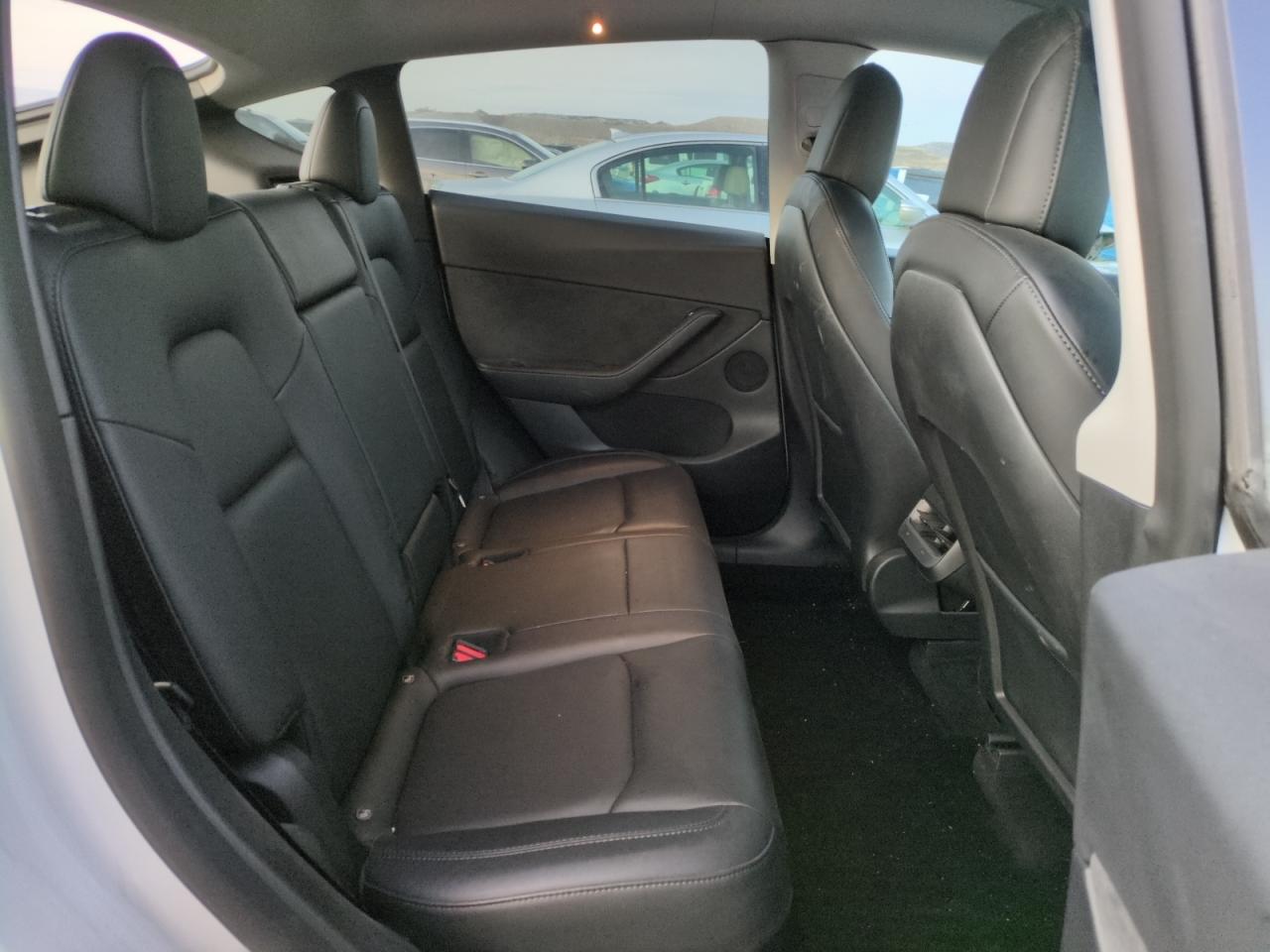 2022 TESLA MODEL Y  VIN:7SAYGDEF3NF460378