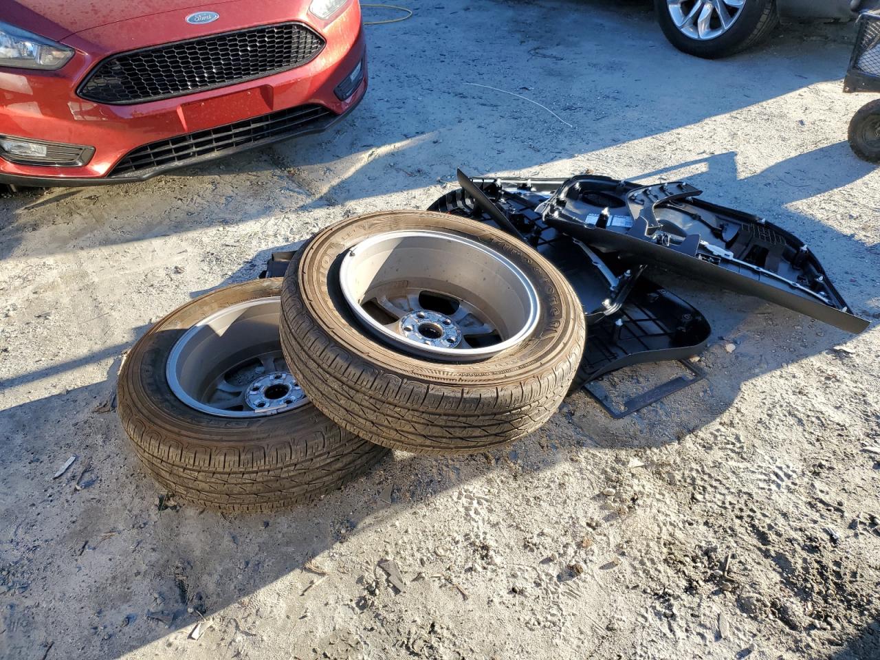 2023 TOYOTA RAV4 XLE VIN:2T3P1RFV8PW338321