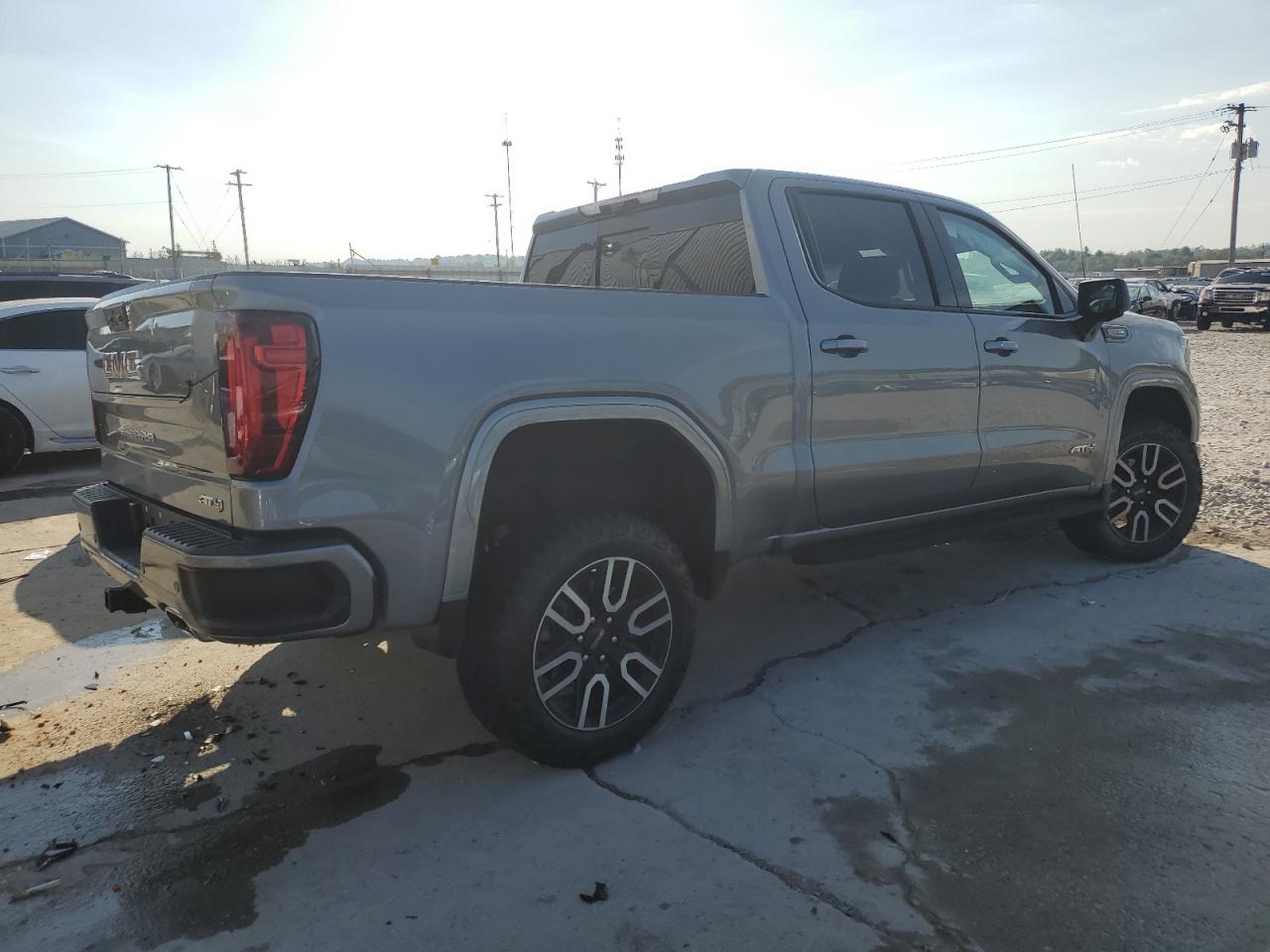 2024 GMC SIERRA K1500 AT4 VIN:3GTUUEEL8RG178009
