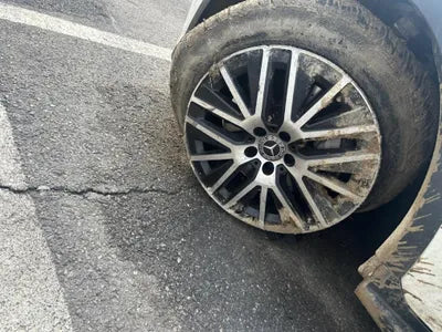 2021 Mercedes-Benz GLC 300 VIN: