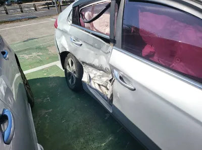 2018 Hyundai Ioniq KMHC051HFJU015043 VIN:KMHC051HFJU015043