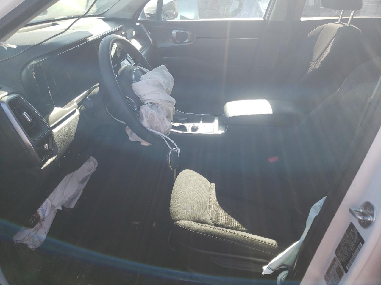 2022 KIA SORENTO LX VIN:5XYRG4LC3NG117430