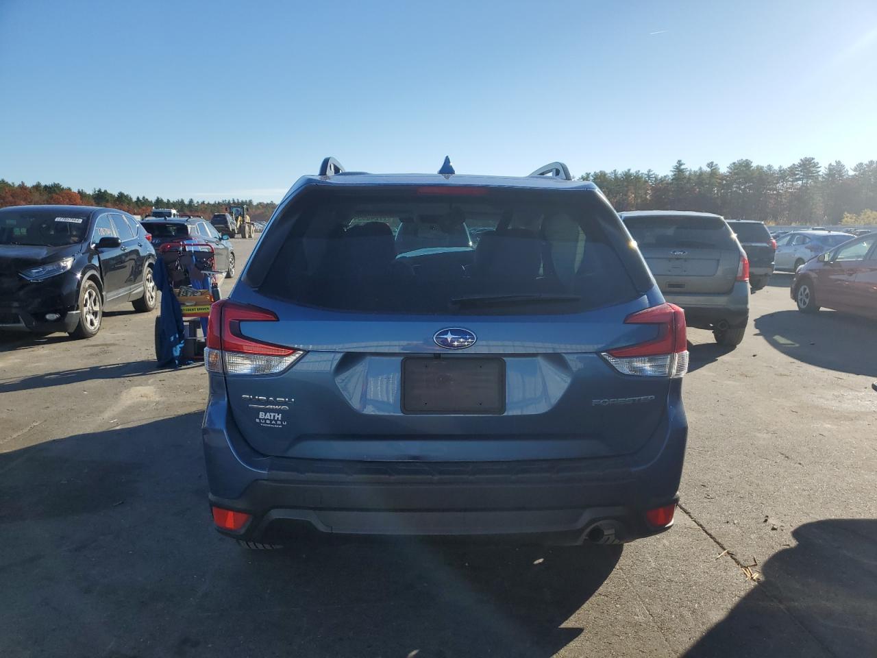 2023 SUBARU FORESTER PREMIUM VIN:JF2SKAECXPH409292