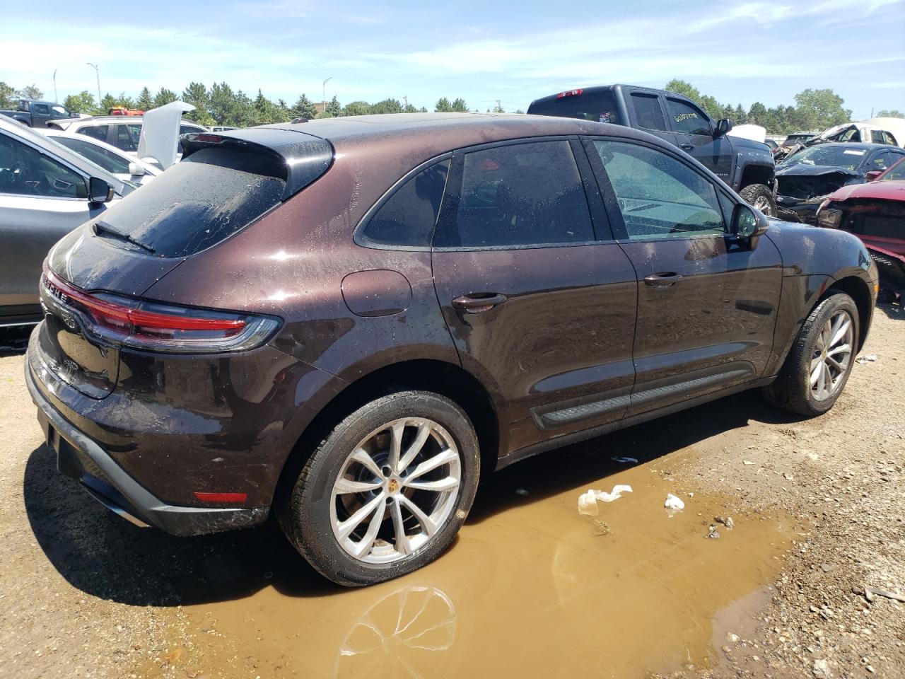 2022 PORSCHE MACAN  VIN:WP1AA2A57NLB02987