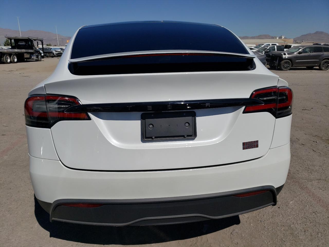 2023 TESLA MODEL X  VIN:7SAXCBE65PF404828