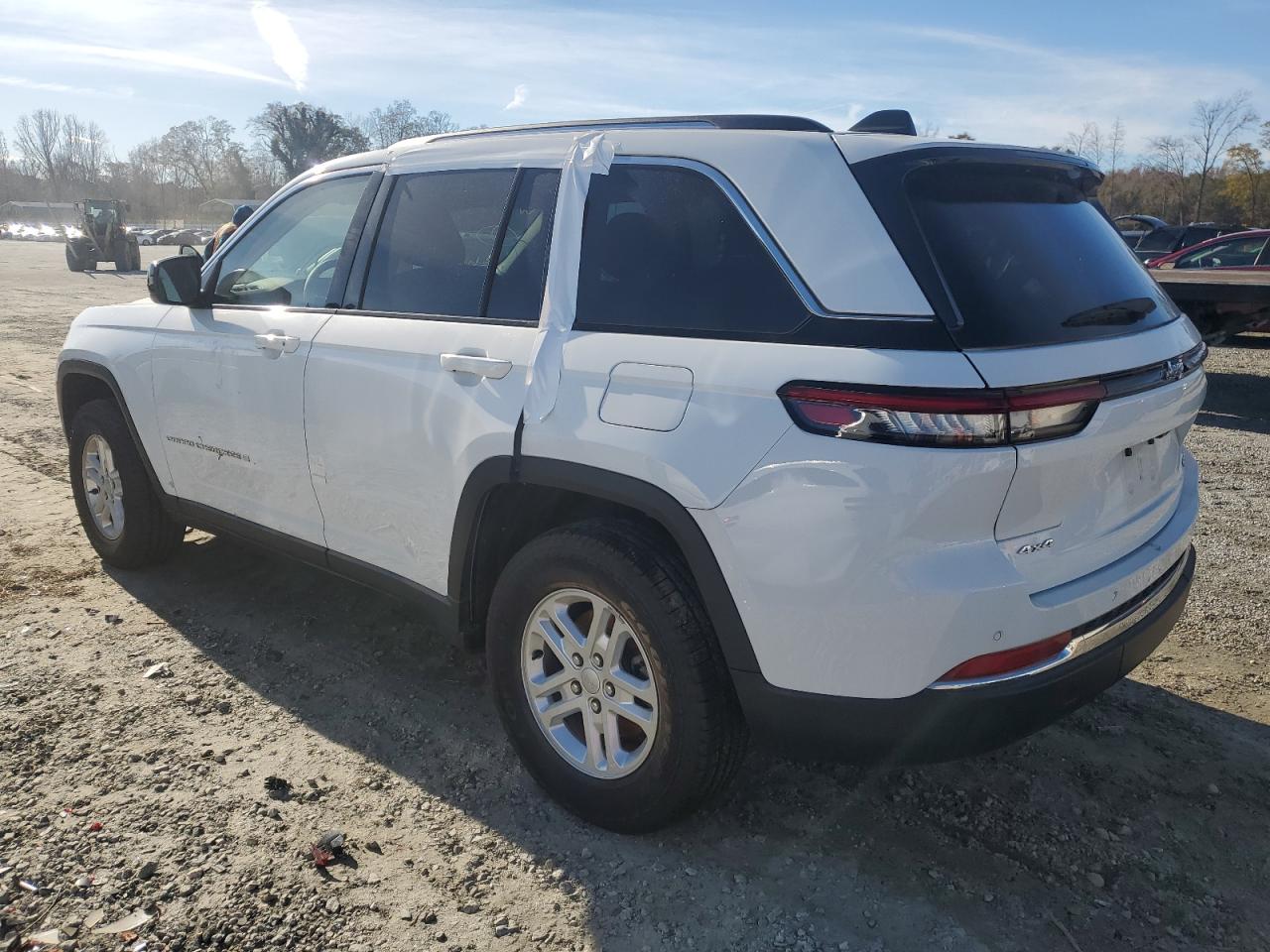 2023 JEEP GRAND CHEROKEE LAREDO VIN:1C4RJHAG1P8104443