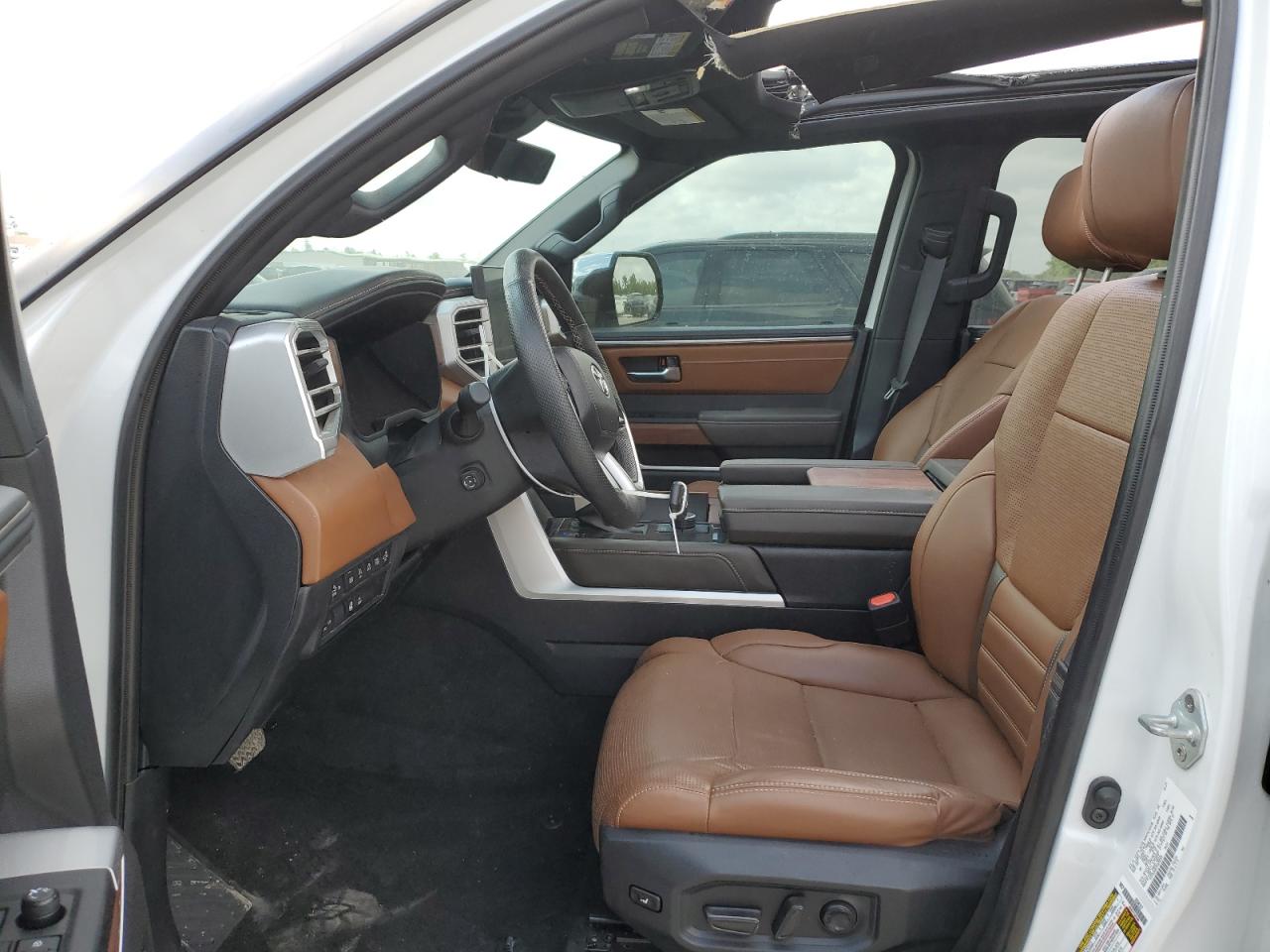 2024 TOYOTA TUNDRA CREWMAX PLATINUM VIN:5TFMA5AB1RX030589