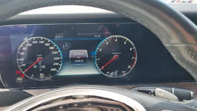 2018 Mercedes-Benz E 300 VIN: