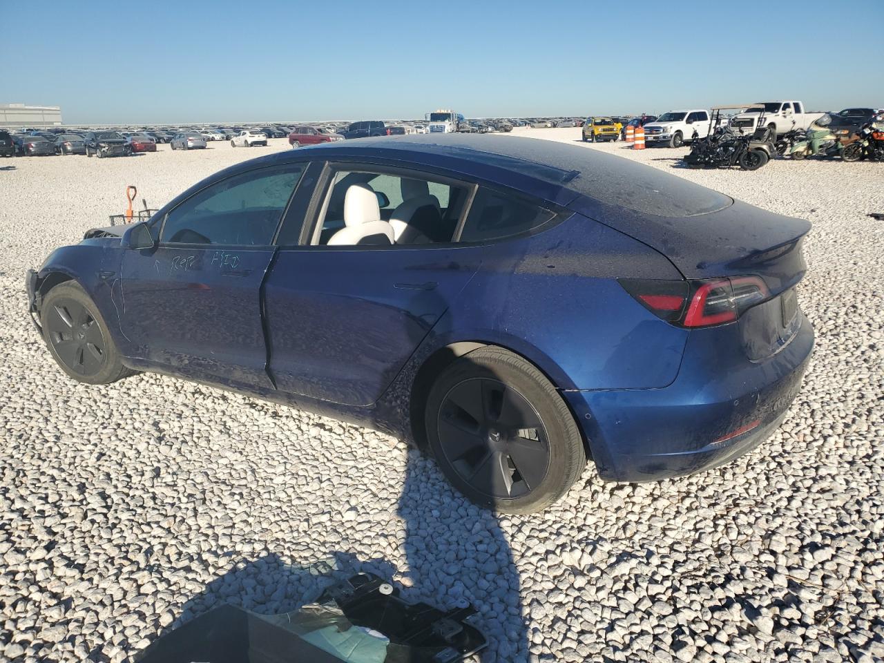 2022 TESLA MODEL 3  VIN:5YJ3E1EB5NF353423