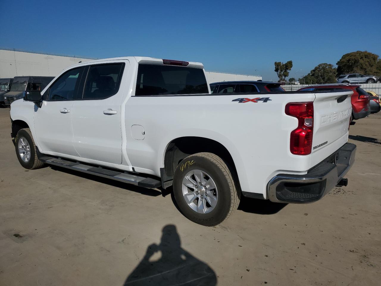 2024 CHEVROLET SILVERADO K1500 LT VIN:1GCUDDED7RZ176142