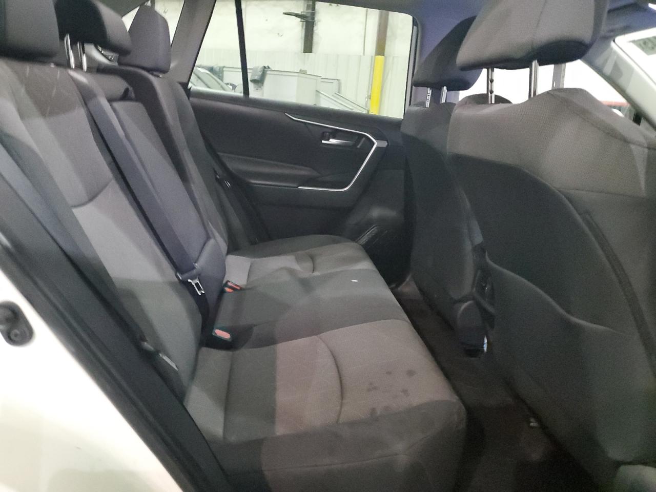2024 TOYOTA RAV4 XLE VIN:2T3P1RFV1RC479039