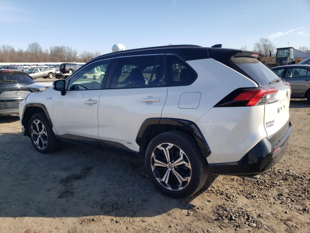 2022 TOYOTA RAV4 PRIME XSE VIN:JTMEB3FV0ND110213
