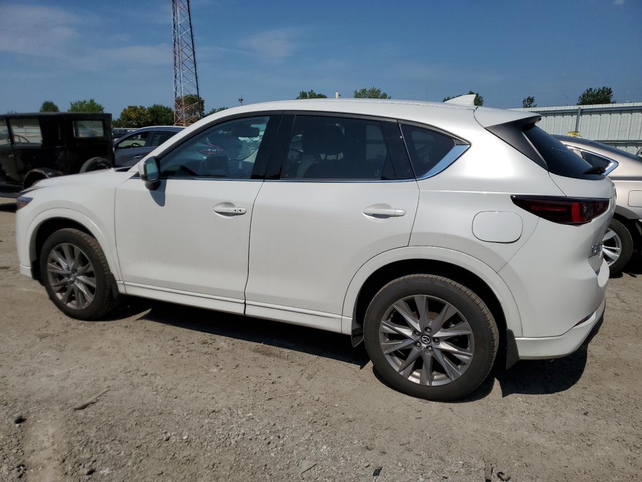 2024 MAZDA CX-5 PREMIUM VIN:JM3KFBDL6R0423273