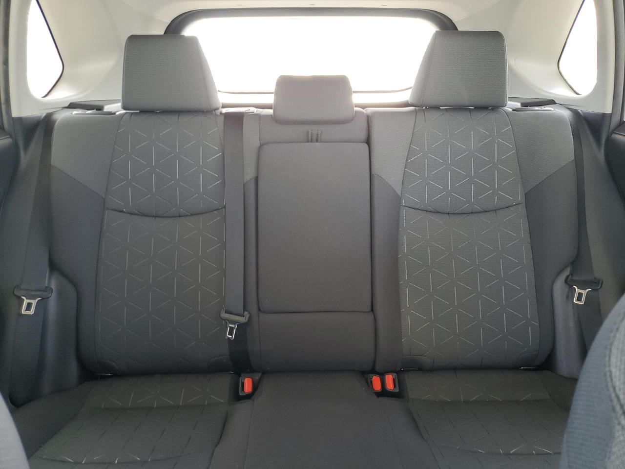 2022 TOYOTA RAV4 XLE VIN:2T3W1RFV9NC190366