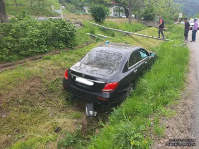 2018 Mercedes-Benz E 300 WDDZF4JBXJA299382 VIN:WDDZF4JBXJA299382