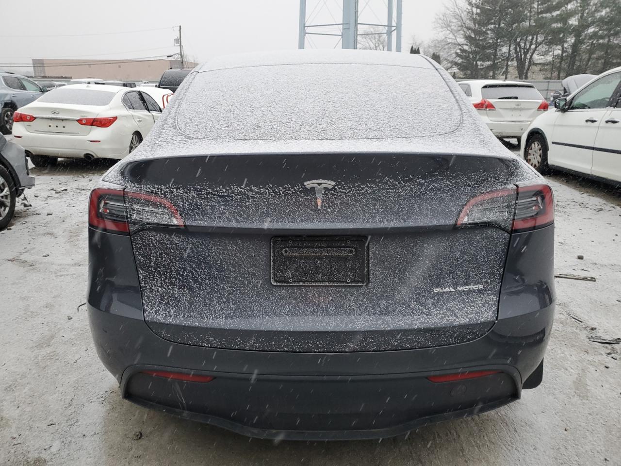 2023 TESLA MODEL Y  VIN:7SAYGDEE9PF685852