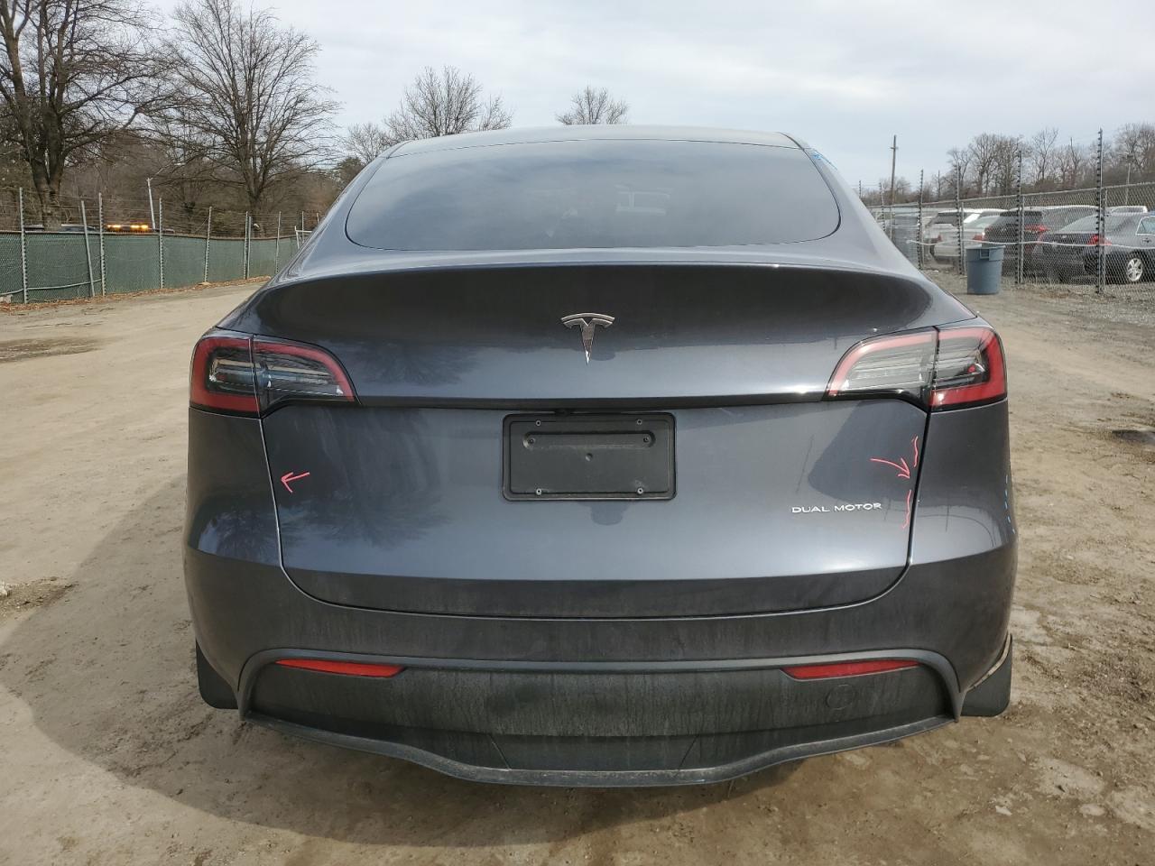 2023 TESLA MODEL Y  VIN:7SAYGDEEXPF875661