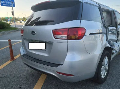 2018 Kia Carnival KNHMF37ABJS377077 VIN:KNHMF37ABJS377077