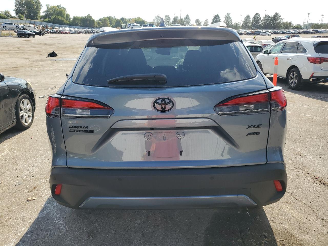 2023 TOYOTA COROLLA CROSS XLE VIN:7MUDAABG5PV059167