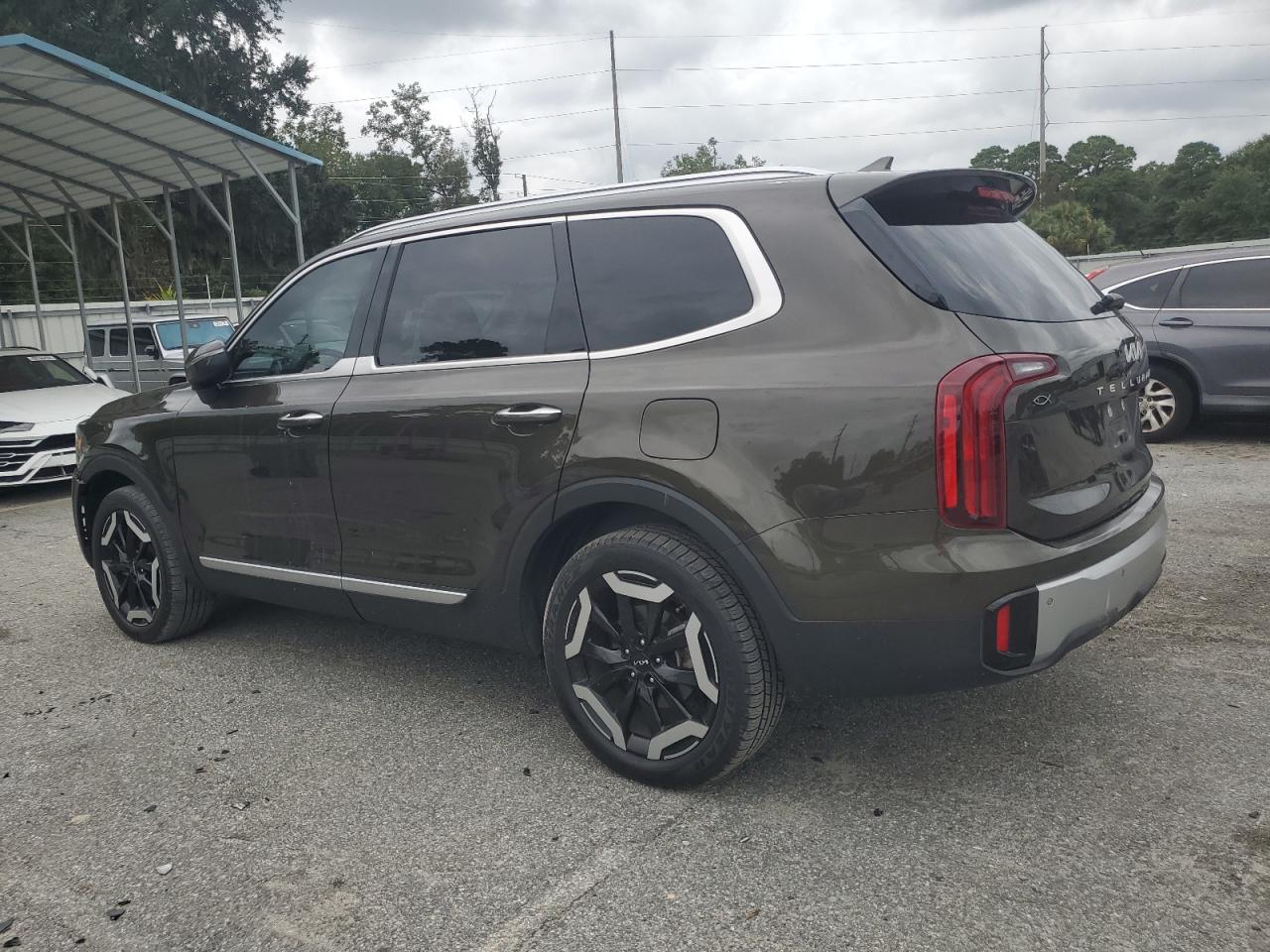 2023 KIA TELLURIDE S VIN:5XYP64GC4PG330877