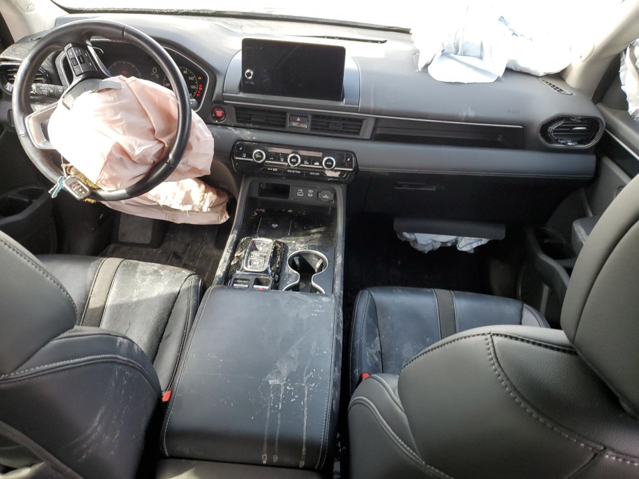 2023 HONDA PILOT TOURING VIN:5FNYG1H71PB010909