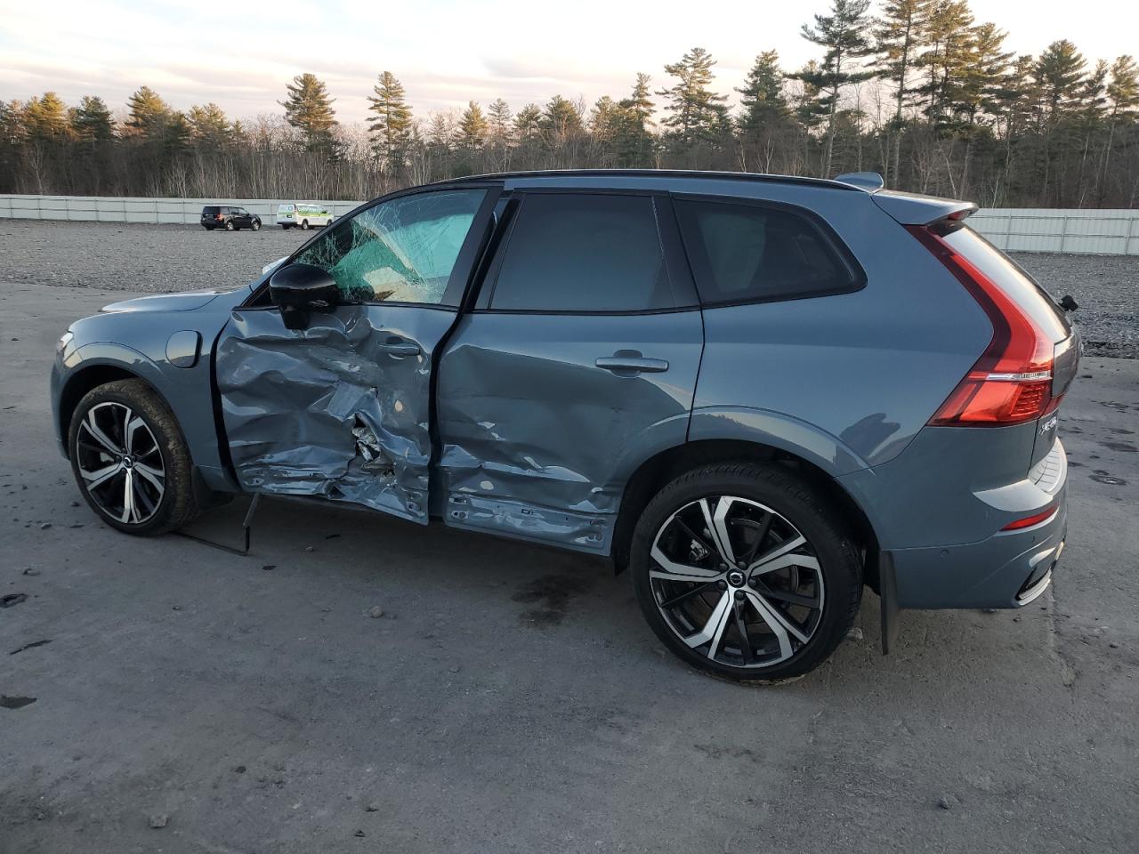 2023 VOLVO XC60 ULTIMATE VIN:YV4H60DX8P1356853