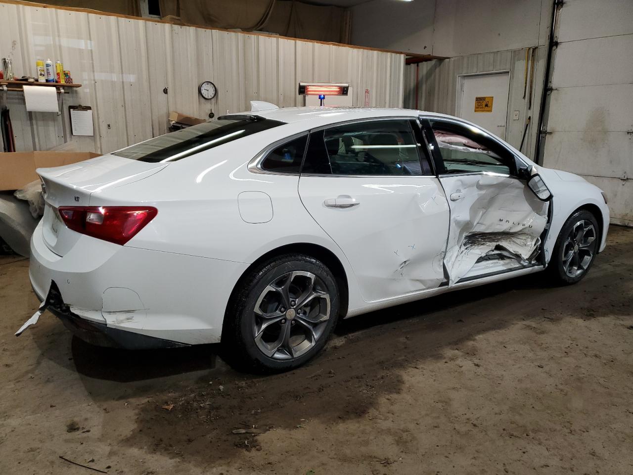 2024 CHEVROLET MALIBU LT VIN:1G1ZD5ST1RF188689