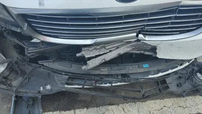 2017 Kia Carnival KNAME81ABHS316697 VIN:KNAME81ABHS316697