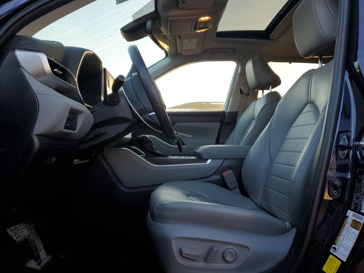 2022 TOYOTA HIGHLANDER XLE VIN:5TDGZRBH9NS592675