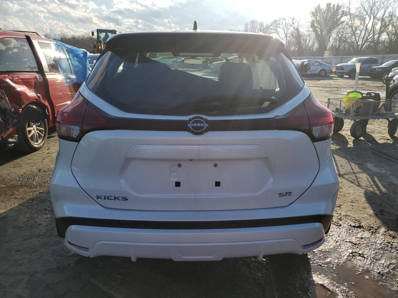 2024 NISSAN KICKS SR VIN:3N1CP5DV9RL545600