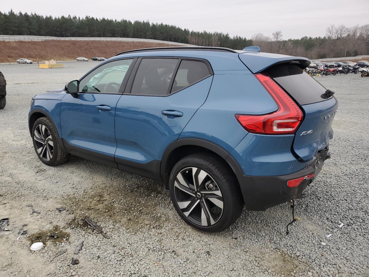 2024 VOLVO XC40 ULTIMATE VIN:YV4L12UM9R2300802