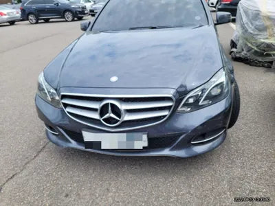 2014 Mercedes-Benz E 220 VIN: