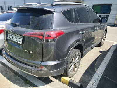 2018 Toyota RAV4 000JTMYFREV4JD112 VIN:000JTMYFREV4JD112