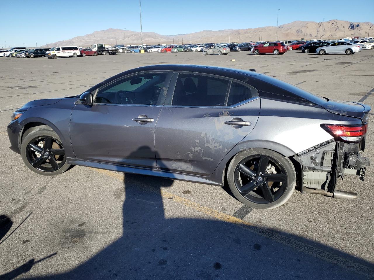 2022 NISSAN SENTRA SR VIN:3N1AB8DV2NY206620
