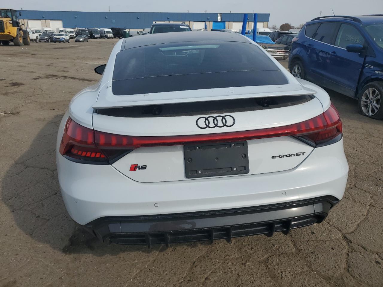 2024 AUDI RS E-TRON GT  VIN:WAUBHBFW5R7900466