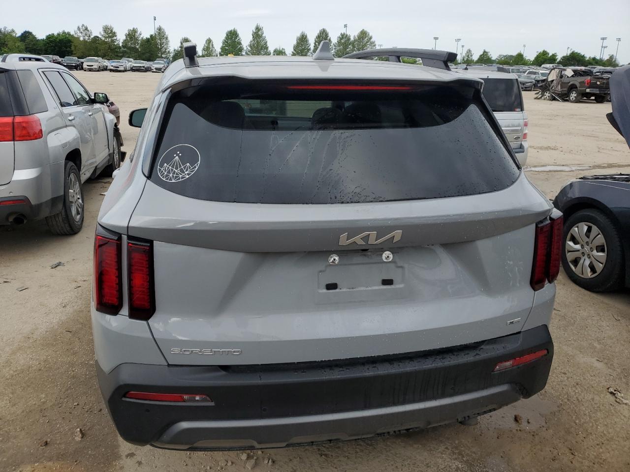 2023 KIA SORENTO EX VIN:5XYRHDLFXPG207684