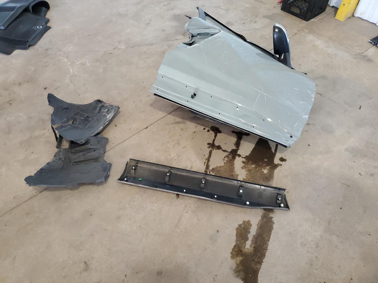 2022 TOYOTA RAV4 XLE VIN:4T3RWRFV3NU070690