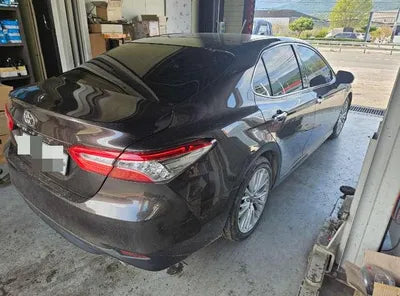 2019 Toyota Camry VIN: