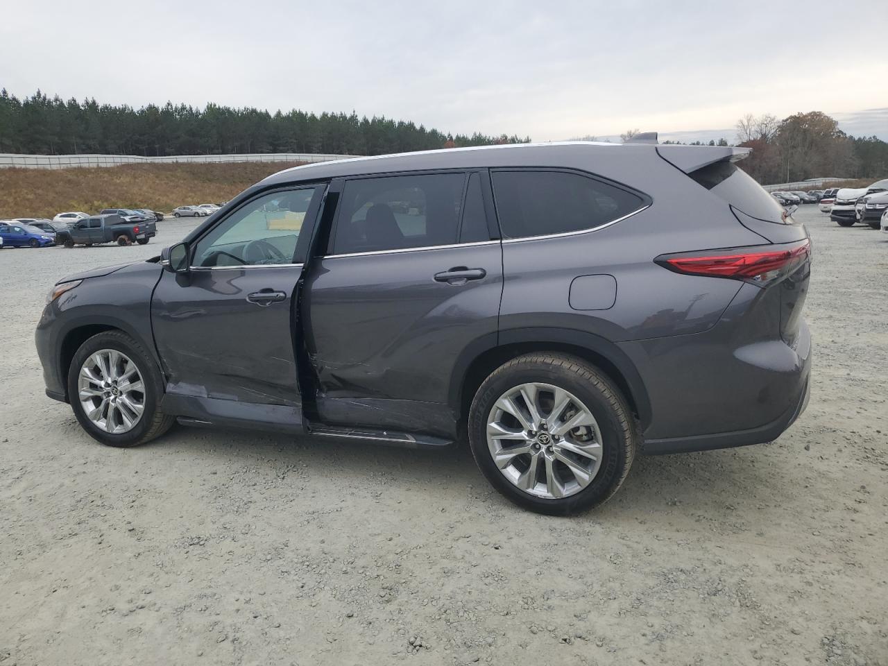 2022 TOYOTA HIGHLANDER LIMITED VIN:5TDYZRAH3NS106108