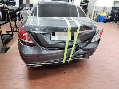 2017 Mercedes-Benz E 220 VIN: