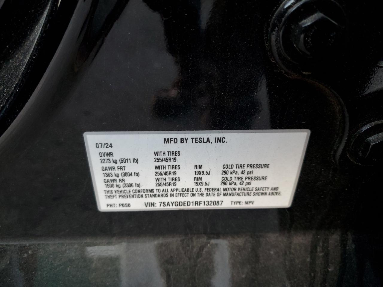 2024 TESLA MODEL Y  VIN:7SAYGDED1RF132087