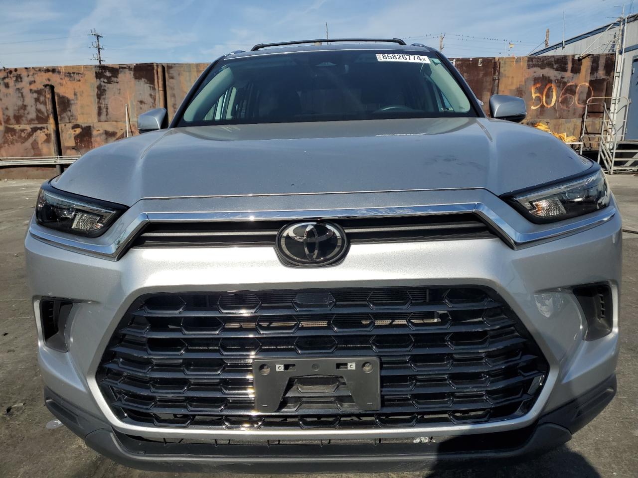 2024 TOYOTA GRAND HIGHLANDER XLE VIN:5TDACAB56RS001951