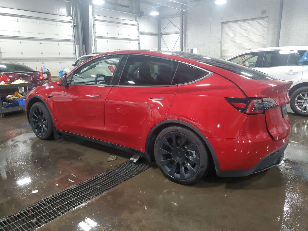 2023 TESLA MODEL Y  VIN:7SAYGDEE3PA103354