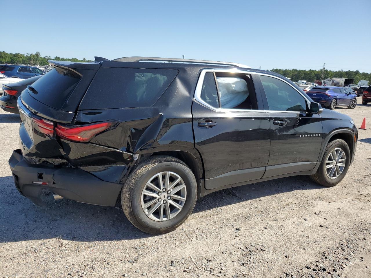 2023 CHEVROLET TRAVERSE LT VIN:1GNERGKW6PJ246746