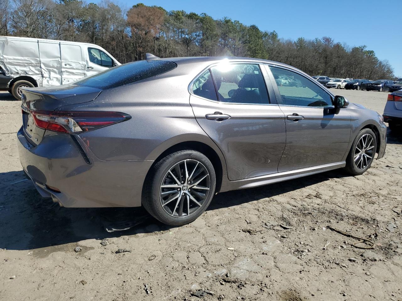 2024 TOYOTA CAMRY SE NIGHT SHADE VIN:4T1G11AK3RU910437