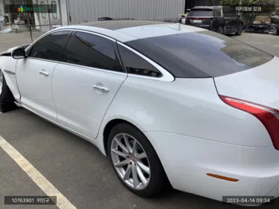 2015 Jaguar XJS SAJAJ22D1F8V81548 VIN:SAJAJ22D1F8V81548