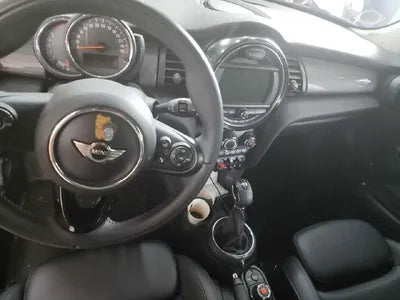 2017 MINI Cooper VIN: